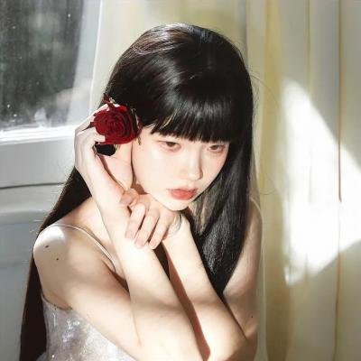 碧水美人鱼